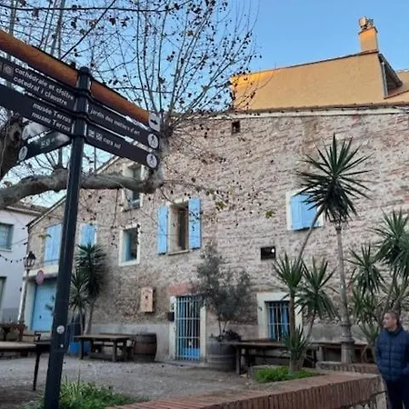 Maison Soleil - *