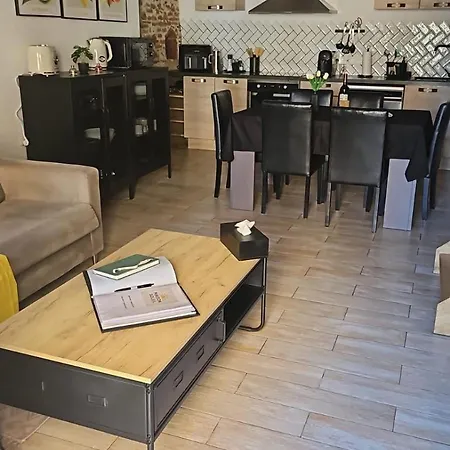 Maison Soleil - *